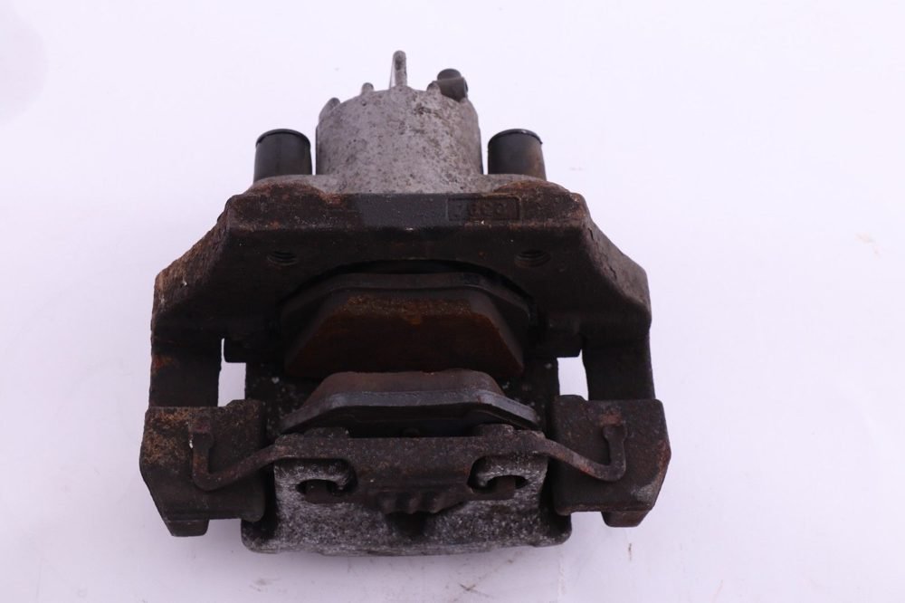 pinça bmw e60 – Pinça BMW E60 E61 E63 E64 traseira esquerda OEM 6758057 – foto 6