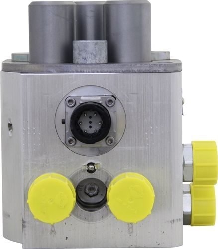Válvula de controlo da direção ZF 8353900106